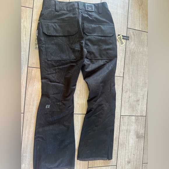 NWT ARMADA Women's Shadow Pants Blackwood Sz M MSRP $199 - Picture 1 of 8